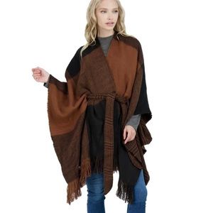 H Halston Belted Ruana